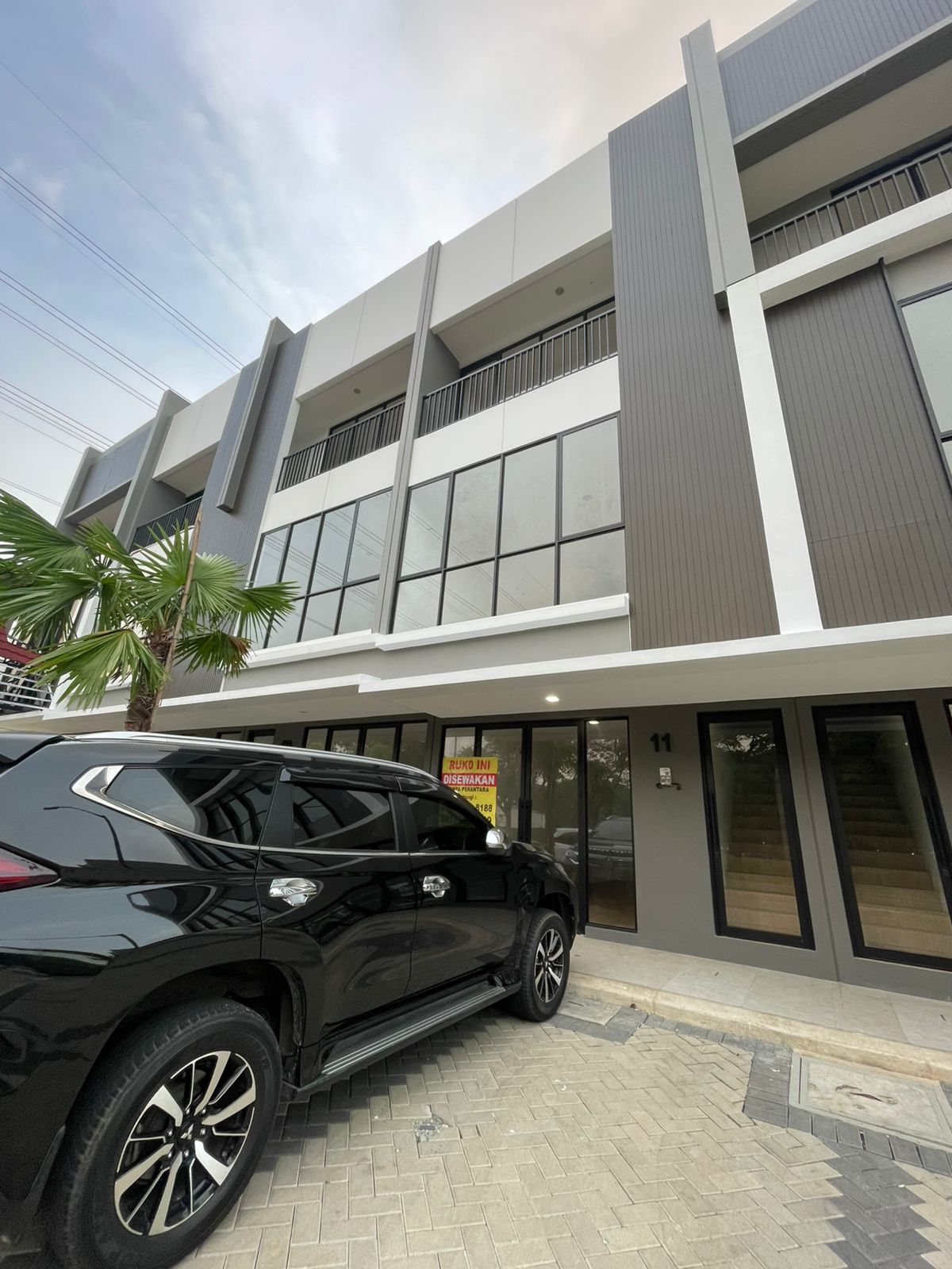 DiSewakan Ruko Uptown Lippo Cikarang